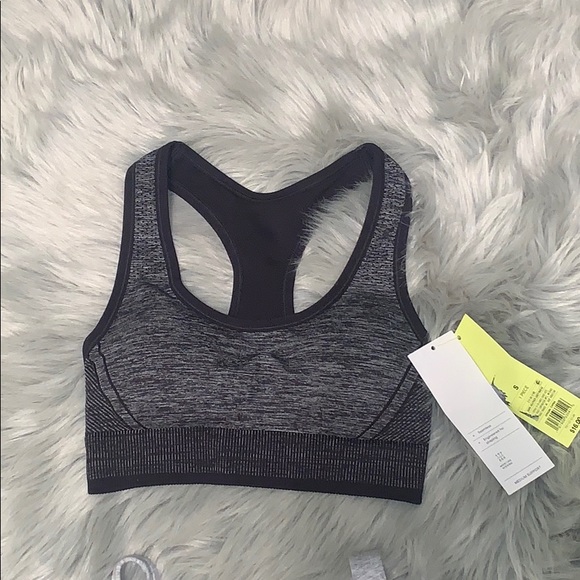 Sports bra bundle! - Picture 3 of 6